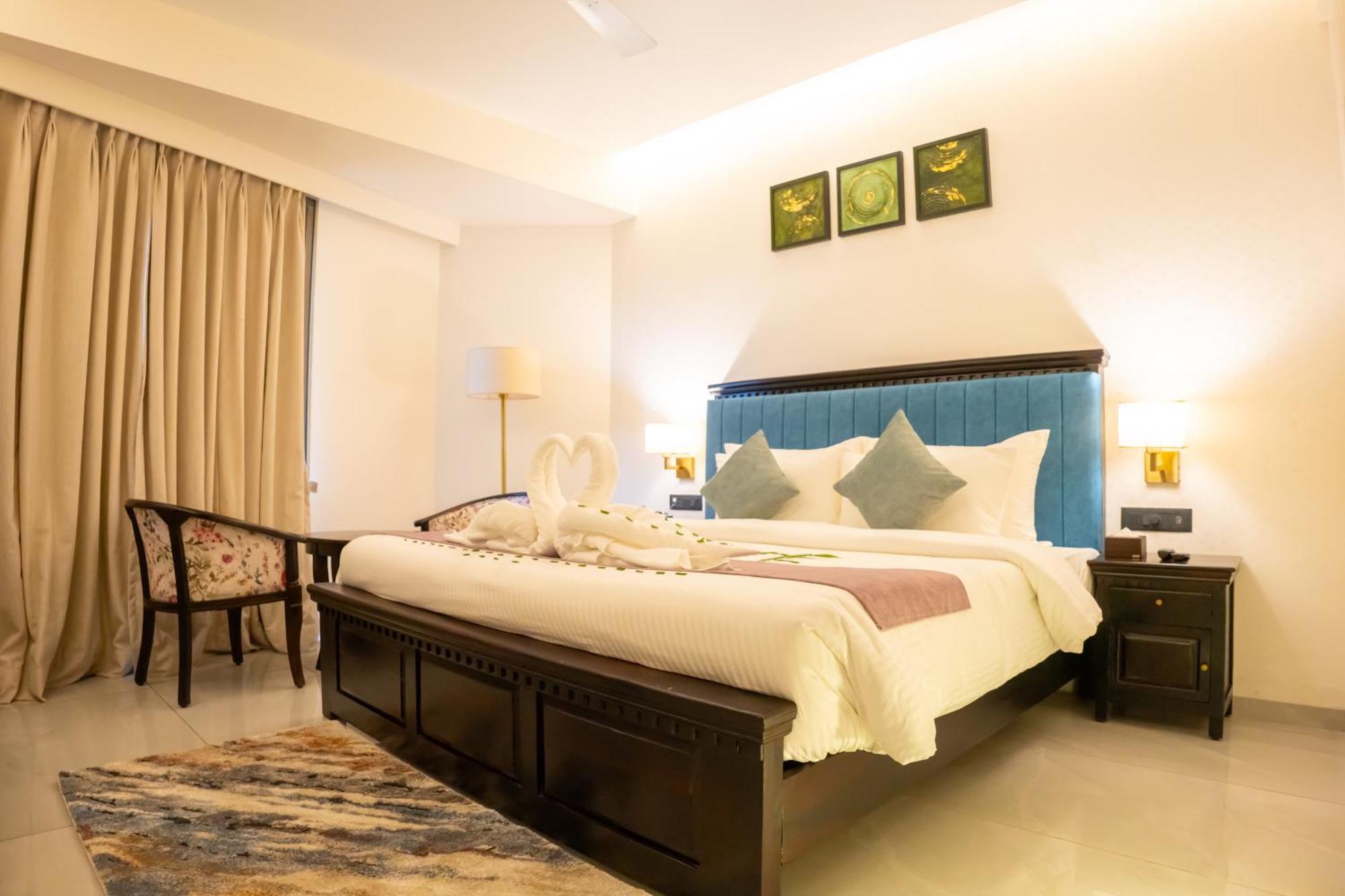 Pride Elite, Daman Hotel Exterior photo