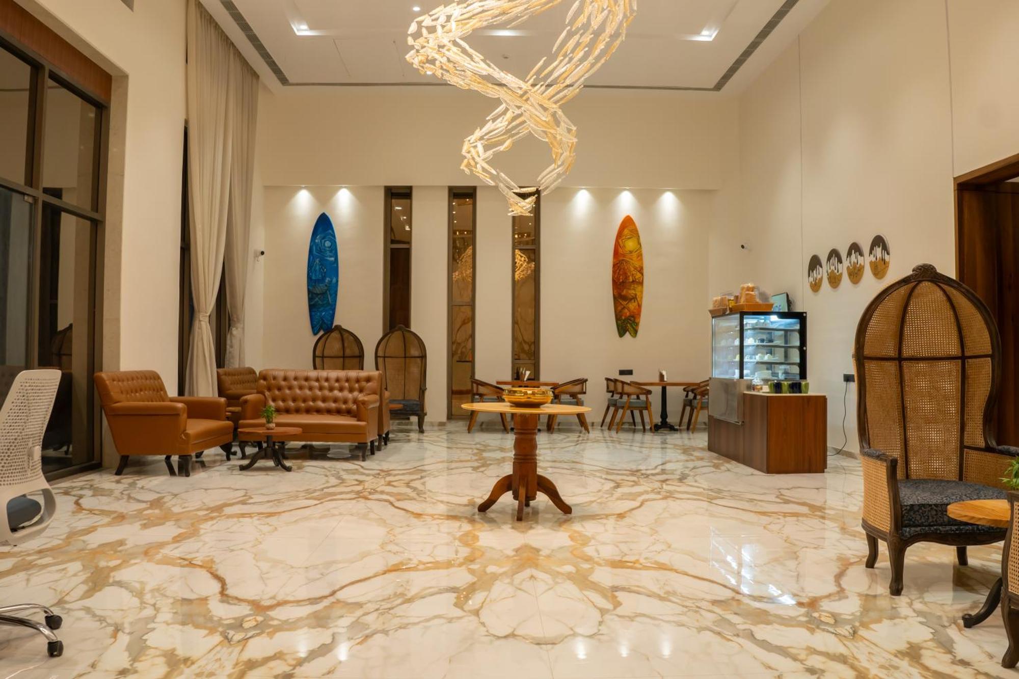 Pride Elite, Daman Hotel Exterior photo